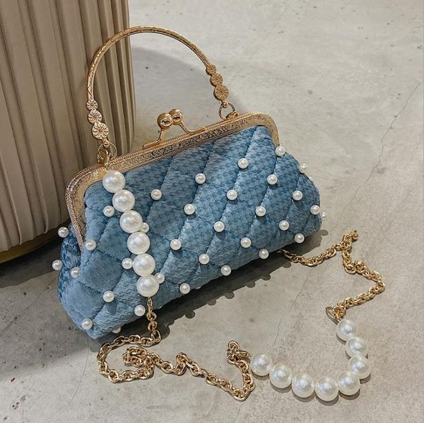 autumn/winter trendy fashion bags all-match handbag pearl one-shoulder chain messenger bag
autumn/winter trendy fashion bags all-match handbag pearl one-shoulder chain messenger bag