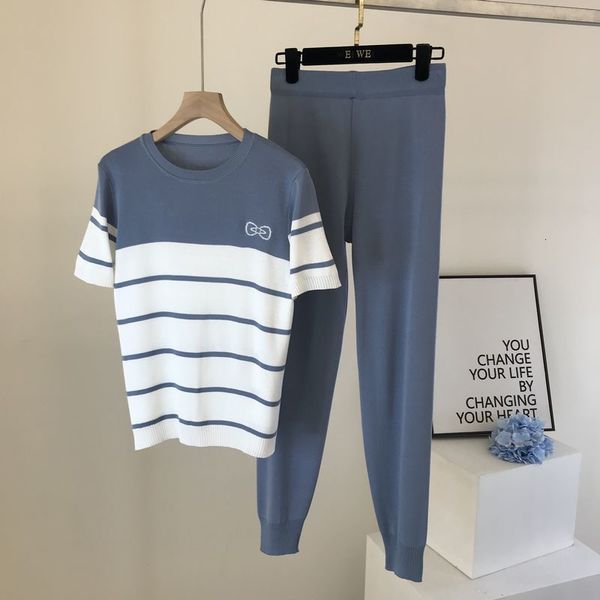 women's suits & blazers korean fashion design 2-piece set of knitted trousers, round neck short sleeve and wide leg autumn 2021, White;black
women's suits & blazers korean fashion design 2-piece set of knitted trousers, round neck short sleeve and wide leg autumn 2021, White;black