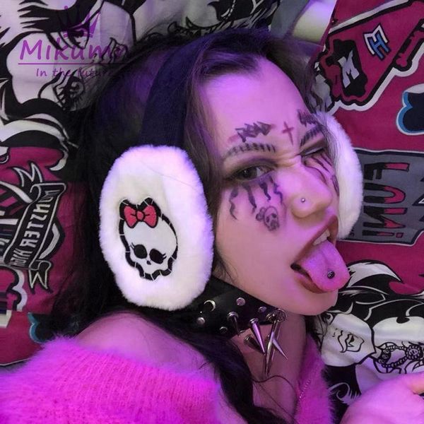 berets y2k punk rock girl cute skull plush earmuffs women winter warm foldable fashion earflap outdoor ear-muffs ear cover, Blue;gray 
berets y2k punk rock girl cute skull plush earmuffs women winter warm foldable fashion earflap outdoor ear-muffs ear cover, Blue;gray