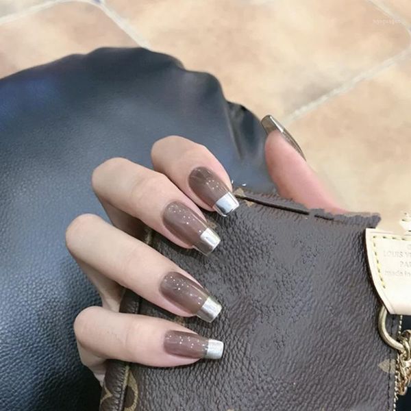 24pcs/set square fake nails middle long gold silver french full cover nail tips acrylic fashion finished decal art tools1, Red;gold
24pcs/set square fake nails middle long gold silver french full cover nail tips acrylic fashion finished decal art tools1, Red;gold