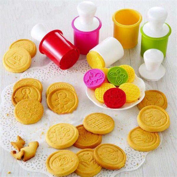 baking moulds 3d silicone biscuit mould grade seal diy pastry cake sealing die cut candy cooking tool
baking moulds 3d silicone biscuit mould grade seal diy pastry cake sealing die cut candy cooking tool