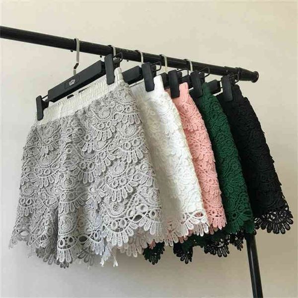 hollow out lace short high waist black white cute short femme elegant spring summer arrival 210624, White;black
hollow out lace short high waist black white cute short femme elegant spring summer arrival 210624, White;black