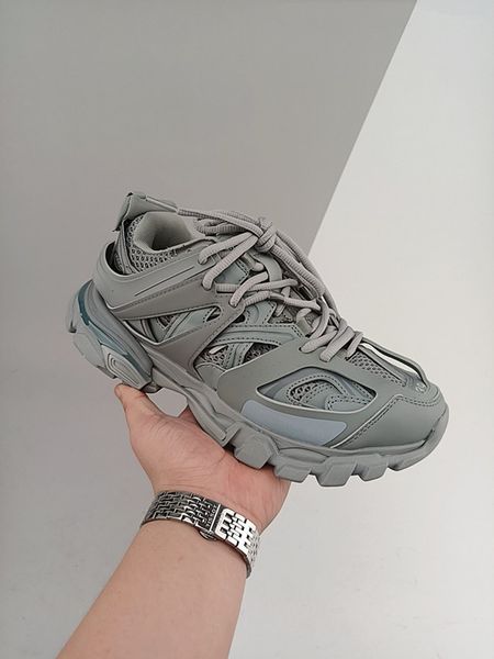 retro running shoes trend versatile casual sports grandpa shoe sneaker tess s.gomma mail whiterange 3.0 outdoor trainer ship with box
retro running shoes trend versatile casual sports grandpa shoe sneaker tess s.gomma mail whiterange 3.0 outdoor trainer ship with box
