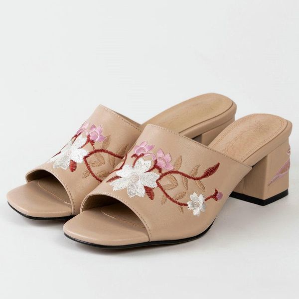 slippers agodor fashion women embroider open toe mules mid heel slides casual outdoor ladies shoes size 33-43, Black
slippers agodor fashion women embroider open toe mules mid heel slides casual outdoor ladies shoes size 33-43, Black