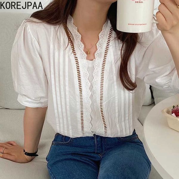 korejpaa women shirt summer korean chic small neckline lace hollow lace stitching pleated design loose puff sleeve blouses 210526, White
korejpaa women shirt summer korean chic small neckline lace hollow lace stitching pleated design loose puff sleeve blouses 210526, White
