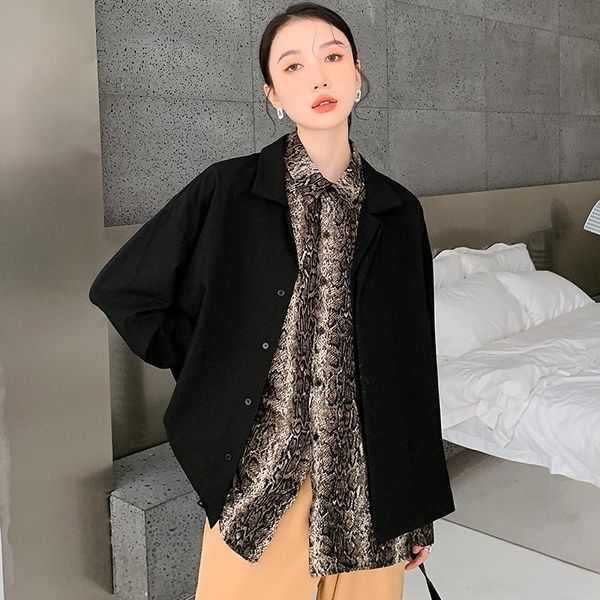 women's jackets streetwear trendy snake pattern fake 2pcs splice loose casual shirt jacket spring autumn women men hip hop coat female, Black;brown
women's jackets streetwear trendy snake pattern fake 2pcs splice loose casual shirt jacket spring autumn women men hip hop coat female, Black;brown