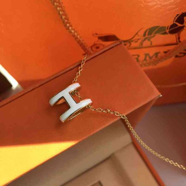 classic sterling silver necklace women's pendant 18k rose gold bone chain seiko board, Black
classic sterling silver necklace women's pendant 18k rose gold bone chain seiko board, Black