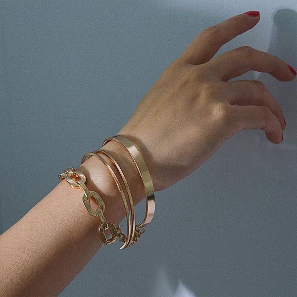 tennis 3 bracelet multilayer for women 2021 business cross buckle chain jewelry hip hop trend doré femme, Golden;silver
tennis 3 bracelet multilayer for women 2021 business cross buckle chain jewelry hip hop trend doré femme, Golden;silver