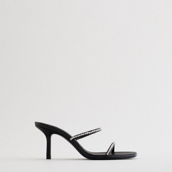 slippers new women string bead black suqare toe cystal slides high heel thin sandals summer outdoor slipper adk9
slippers new women string bead black suqare toe cystal slides high heel thin sandals summer outdoor slipper adk9