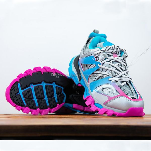 2021 quality luxurys designers basketball shoes paris 3.0 triple s women sneakers platform mens outdoor sports grey beige orange blue 1top
2021 quality luxurys designers basketball shoes paris 3.0 triple s women sneakers platform mens outdoor sports grey beige orange blue 1top
