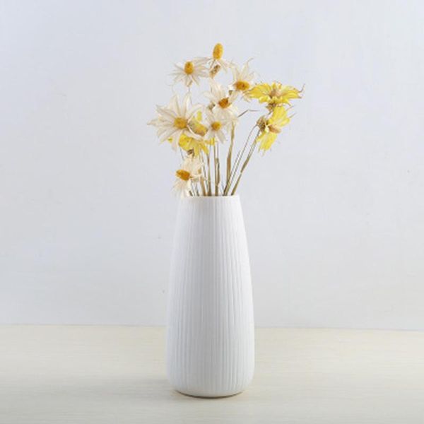 vases ceramic white decorative bottle dried flowers innovative flower ornaments for home decoracion ti99
vases ceramic white decorative bottle dried flowers innovative flower ornaments for home decoracion ti99