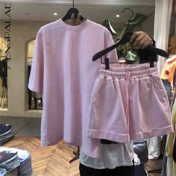 simple purple round neck short sleeve t-shirt and high waist drawstring shorts two piece sets for women in summer 210427, White
simple purple round neck short sleeve t-shirt and high waist drawstring shorts two piece sets for women in summer 210427, White