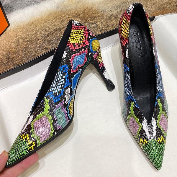 dress shoes c007 2022 european american high heel pumps v cut designer female footwear elegant party for ladies, Black
dress shoes c007 2022 european american high heel pumps v cut designer female footwear elegant party for ladies, Black
