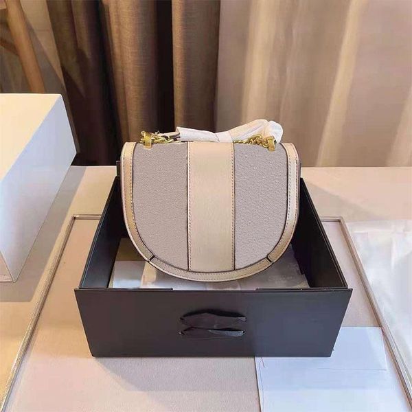 louis vutton bagpure leather shoulder bags luxury brand designer handbag fashion lady wallet crossbody classic presbyopia print underarm sad
louis vutton bagpure leather shoulder bags luxury brand designer handbag fashion lady wallet crossbody classic presbyopia print underarm sad