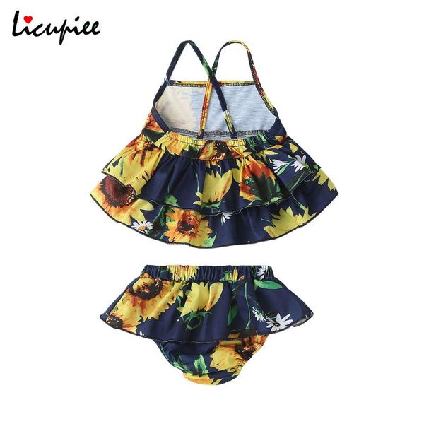 0-12 months girl\u2021s summer two piece set fashion sunflower printed backless suspender and triangle short pants clothing sets, White
0-12 months girl\u2021s summer two piece set fashion sunflower printed backless suspender and triangle short pants clothing sets, White
