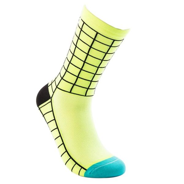 sports socks 2021 professional cycling breathable outdoor exercise compression for men women, Black
sports socks 2021 professional cycling breathable outdoor exercise compression for men women, Black