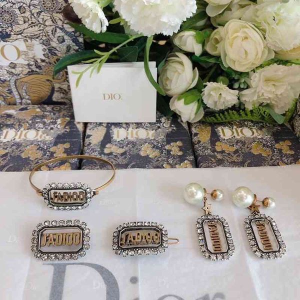 special offer 75% off outlet online new letter pearl earring bracelet hairpin brooch set high version fashion jewelry, Silver
special offer 75% off outlet online new letter pearl earring bracelet hairpin brooch set high version fashion jewelry, Silver