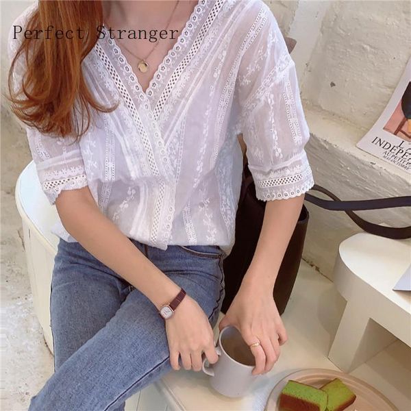 women's blouses & shirts 2021 summer arrival v collar short sleeve embroidery women cotton blouse, White
women's blouses & shirts 2021 summer arrival v collar short sleeve embroidery women cotton blouse, White