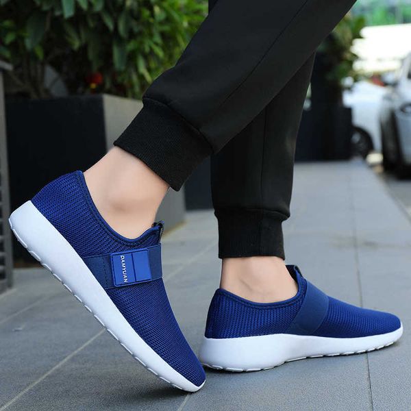 2022 designer elling new lightweight sneakers men comfortable casual shoes breathable mesh tennis outdoor sports running for 47 classic luxu
2022 designer elling new lightweight sneakers men comfortable casual shoes breathable mesh tennis outdoor sports running for 47 classic luxu