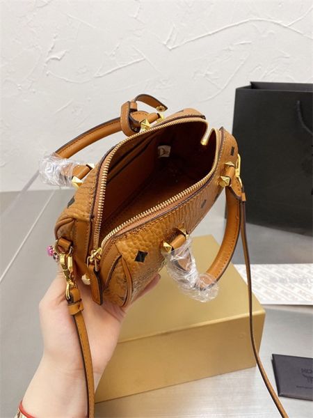 andle messenger genuine leather bags purse crossbody embroidered strap evening shoulder bag 17.5-10-4.5cm
andle messenger genuine leather bags purse crossbody embroidered strap evening shoulder bag 17.5-10-4.5cm