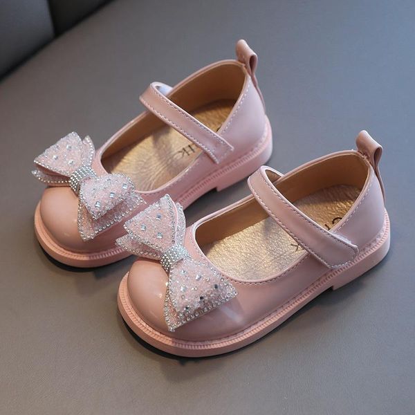 flat shoes girls leather rhinestone bow little girl princess 2021 spring autumn children single g279, Black;grey
flat shoes girls leather rhinestone bow little girl princess 2021 spring autumn children single g279, Black;grey
