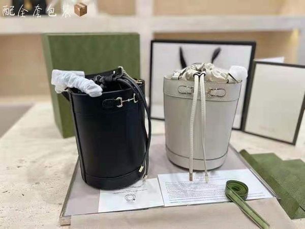 handbag fashion ladies one shoulder diagonal bag leather women bucket wallet trend two colors
handbag fashion ladies one shoulder diagonal bag leather women bucket wallet trend two colors