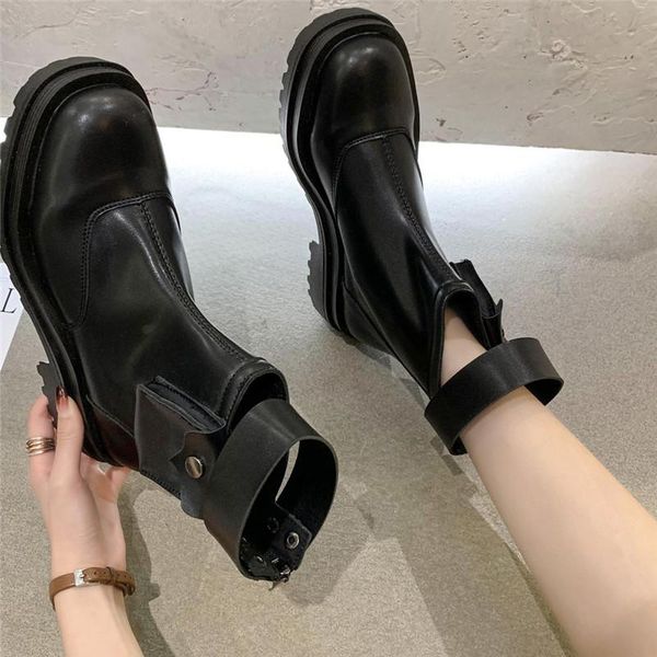 boots women patent leather shoes keep warm 5cm heel zip 2021 fashion for woman plus size 40, Black
boots women patent leather shoes keep warm 5cm heel zip 2021 fashion for woman plus size 40, Black