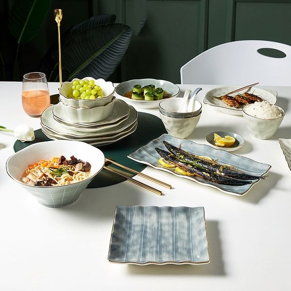italian light luxury tableware set household creative modern high-value and dishes combination
italian light luxury tableware set household creative modern high-value and dishes combination