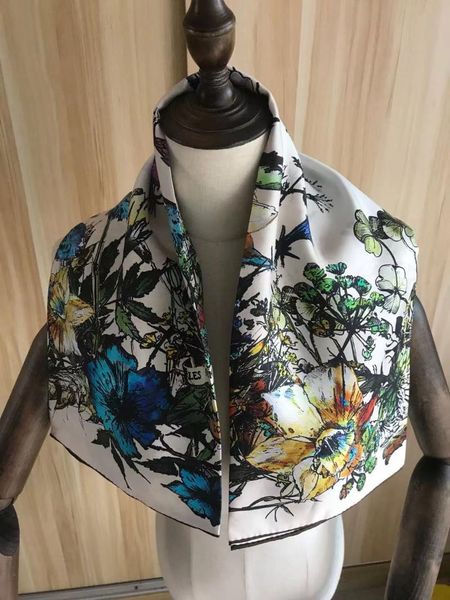 scarves 2021 arrival fashion elegant classic white flower 100% silk scarf 90*90 cm square shawl twill wrap for women, Blue;gray
scarves 2021 arrival fashion elegant classic white flower 100% silk scarf 90*90 cm square shawl twill wrap for women, Blue;gray