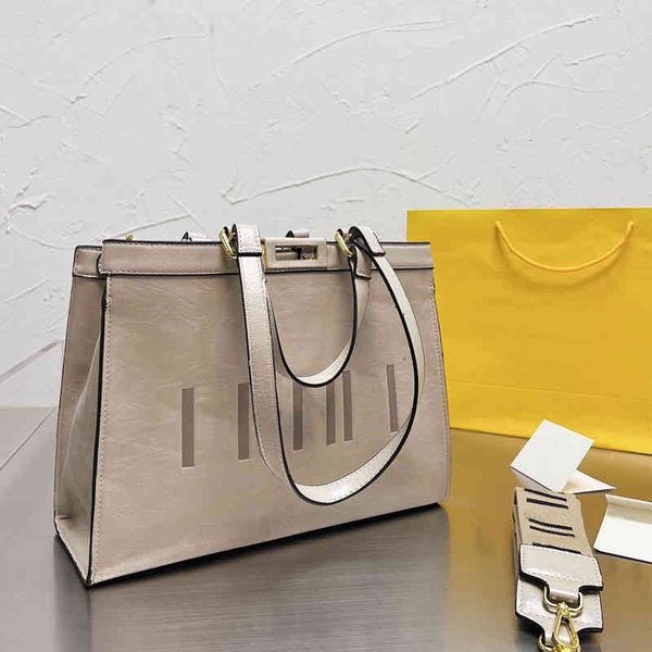 medieval crossbody bags package women shopping bag large capacity tote handbag brown genuine leather handbags business travel
medieval crossbody bags package women shopping bag large capacity tote handbag brown genuine leather handbags business travel