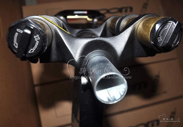 bike forks fork magnesium alloy locking shocking moutain 20mm downhill 26" disc brake 180mm travel suspension
bike forks fork magnesium alloy locking shocking moutain 20mm downhill 26" disc brake 180mm travel suspension