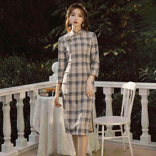 jane limei 2021 autumn winter plaid cheongsam dress daily improved temperament girl skirt lovely style ethnic clothing, Red
jane limei 2021 autumn winter plaid cheongsam dress daily improved temperament girl skirt lovely style ethnic clothing, Red
