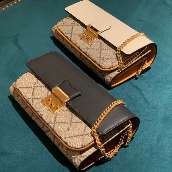 lady chains two-tone crossbody bag padlock designer handbag shoulder bags long purse
lady chains two-tone crossbody bag padlock designer handbag shoulder bags long purse