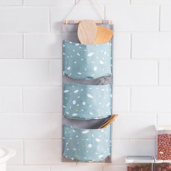 storage bags wall door closet hanging bag organizer mount pouch sundries container magazine pockets home supplie
storage bags wall door closet hanging bag organizer mount pouch sundries container magazine pockets home supplie