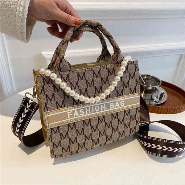 84% off shop factory high sense niche women's new fashion foreign style portable tote bag net red large capacity one shoulder messenger
84% off shop factory high sense niche women's new fashion foreign style portable tote bag net red large capacity one shoulder messenger