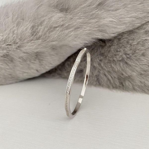 100% 925 sterling silver bangles bracelets for women wedding bridal high carbon diamond bangle fine jewelry 56x48mm bracelet, Black
100% 925 sterling silver bangles bracelets for women wedding bridal high carbon diamond bangle fine jewelry 56x48mm bracelet, Black