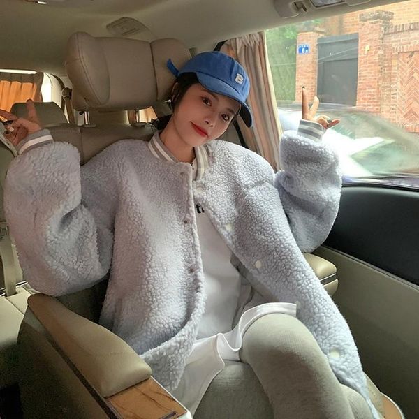women's jackets 2021 clothing autumn winter letter printing long sleeve lambswool woman jacket korean style baseball uniform coat, Black;brown
women's jackets 2021 clothing autumn winter letter printing long sleeve lambswool woman jacket korean style baseball uniform coat, Black;brown