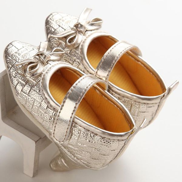 first walkers design sweet girl baby shoes party kid toddler bow sneakers high heels born walker chaussure girls sapatos
first walkers design sweet girl baby shoes party kid toddler bow sneakers high heels born walker chaussure girls sapatos