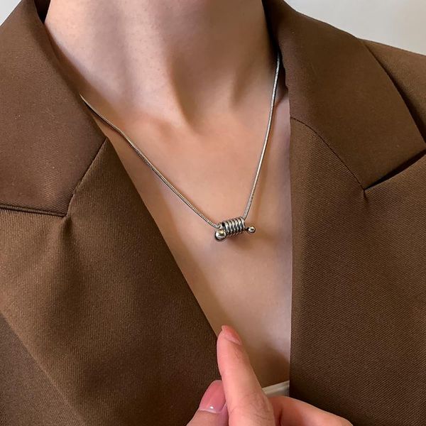 chokers shixin punk street spring bead pendant necklace for women simple snake chain around the neck korean fashion jewelry2021, Golden;silver
chokers shixin punk street spring bead pendant necklace for women simple snake chain around the neck korean fashion jewelry2021, Golden;silver