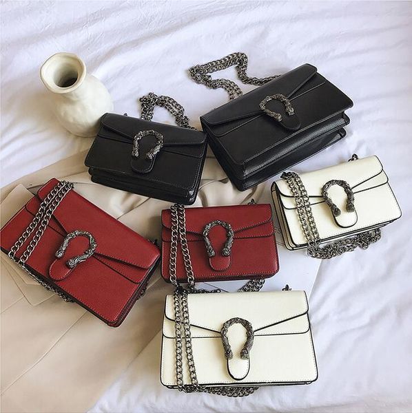 factory wholesale women handbag new lychee leather chain bag elegant joker leather shoulder bag street trend leather women messenger bag, Black;red
factory wholesale women handbag new lychee leather chain bag elegant joker leather shoulder bag street trend leather women messenger bag, Black;red