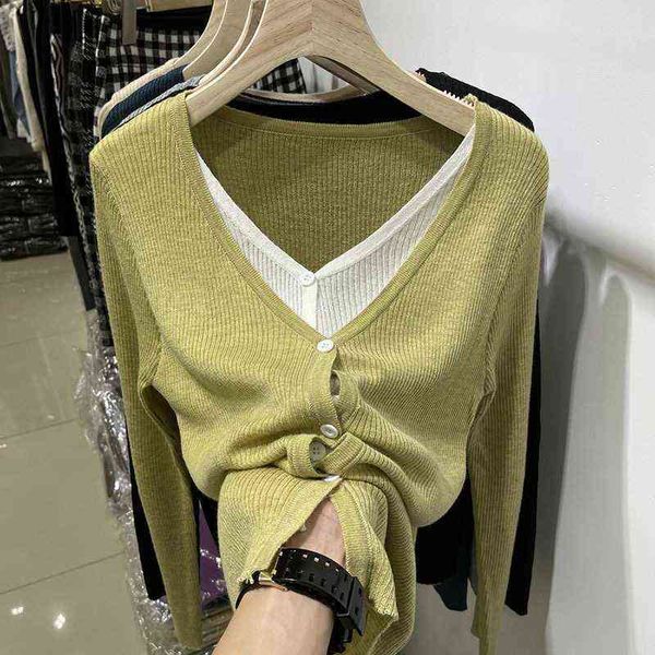women's sweaters good soft intellectual beauty 2022 autumn fake two-piece knitted cardigan long sleeve thin sweater coat female, White;black
women's sweaters good soft intellectual beauty 2022 autumn fake two-piece knitted cardigan long sleeve thin sweater coat female, White;black