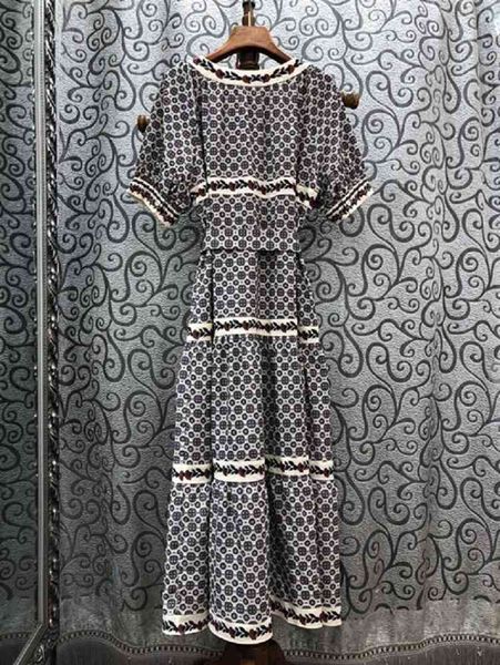 dresses vintage long summer cotton women o-neck exquisite print belt deco short sleeve chic long maxi, Black;gray
dresses vintage long summer cotton women o-neck exquisite print belt deco short sleeve chic long maxi, Black;gray