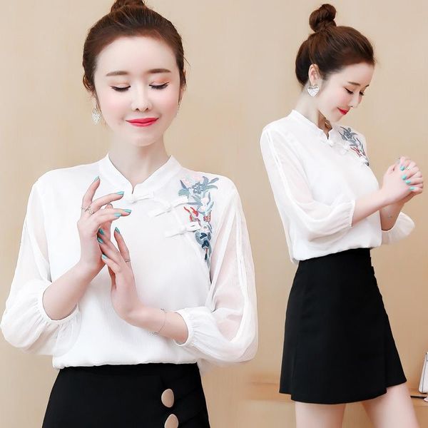 women's blouses & shirts elegant 202 spring retro blouse and women buttons puffy sleeve tshirt vintage femme blusas 5384, White
women's blouses & shirts elegant 202 spring retro blouse and women buttons puffy sleeve tshirt vintage femme blusas 5384, White