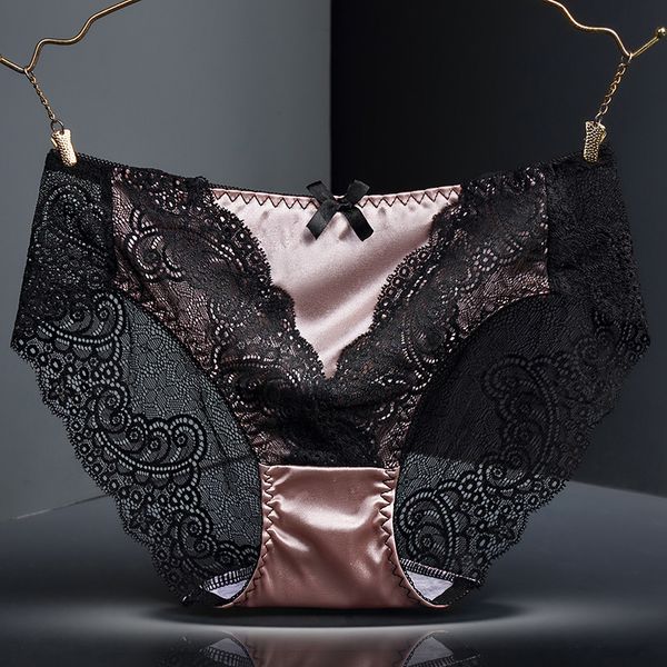 ladies panties lace transparent large size cotton bottom hollow female triangle breathable quality underwear, Black;pink
ladies panties lace transparent large size cotton bottom hollow female triangle breathable quality underwear, Black;pink