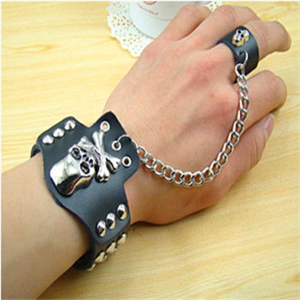 ,bracelet style lovers versatile fashion leather skull trend punk bracelet jewelry bracelet hip hop, Golden;silver
,bracelet style lovers versatile fashion leather skull trend punk bracelet jewelry bracelet hip hop, Golden;silver