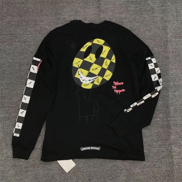 chrome chao brand hearts croxin smiling face graffiti sanskrit flower arm men's and women's long sleeve t-shirt, Black 
chrome chao brand hearts croxin smiling face graffiti sanskrit flower arm men's and women's long sleeve t-shirt, Black