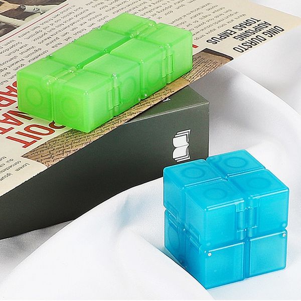 40jc infinity cube fidget toy glow in the dark fidget toys for kids adults stress and anxiety relief kill time safe material
40jc infinity cube fidget toy glow in the dark fidget toys for kids adults stress and anxiety relief kill time safe material
