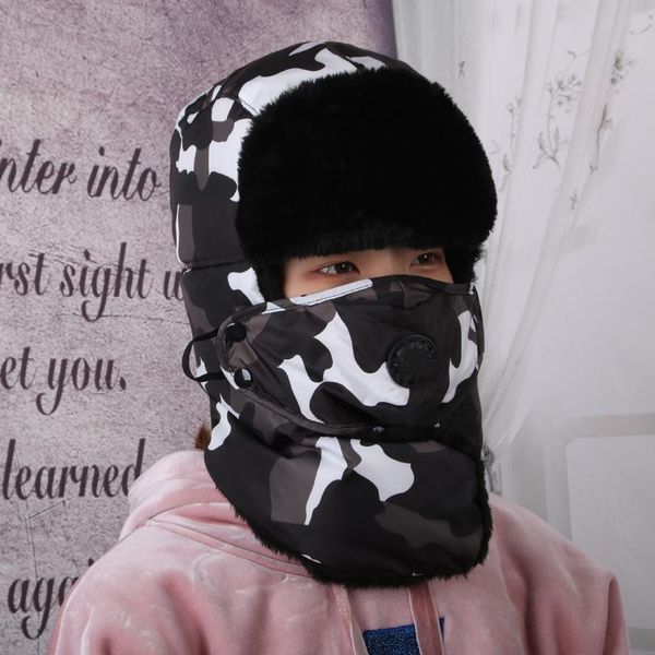 om breathable winter men tactical hunting hat removable mask military camo bomber caps women hooded neck ski cap outdoor hats, Black;white
om breathable winter men tactical hunting hat removable mask military camo bomber caps women hooded neck ski cap outdoor hats, Black;white