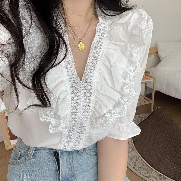 thin v-neck white lace blouse casual woman clothes 2021 summer short sleeve pullover shirt women blouses chemisier femme women's & shi
thin v-neck white lace blouse casual woman clothes 2021 summer short sleeve pullover shirt women blouses chemisier femme women's & shi