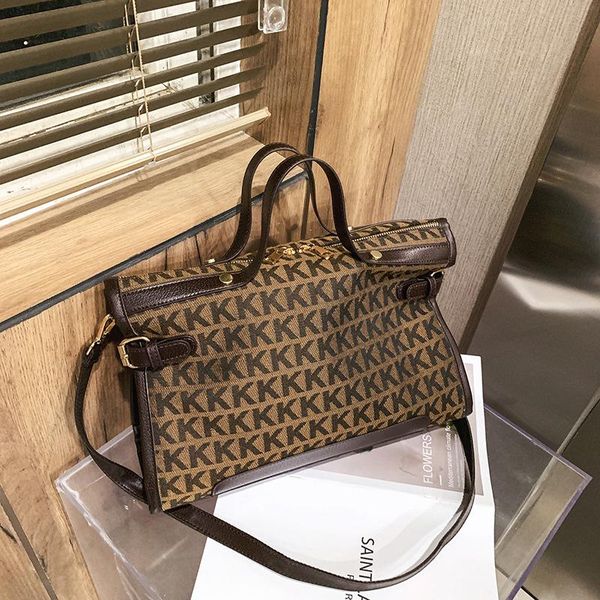 waist bags pink women's handbag, big handkerchief, lettered, fashion, 2021
waist bags pink women's handbag, big handkerchief, lettered, fashion, 2021